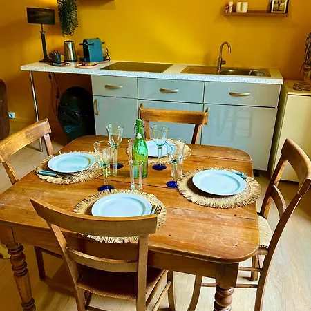 Le Sunlight, Gare Centre Ville, 4 Personnes Apartment