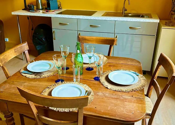 Le Sunlight, Gare Centre Ville, 4 Personnes Apartamento